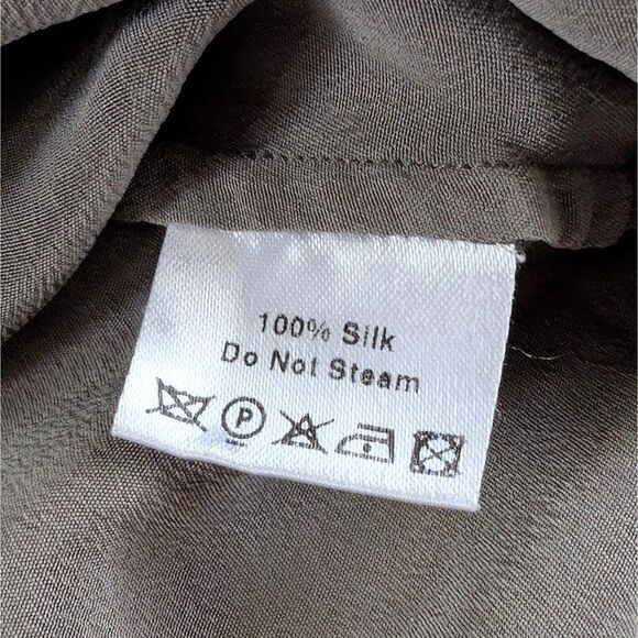 Temperely London Ruffled Blouse Women's Small/Medium Gray Short Sleeve Silk - Picture 5 of 8